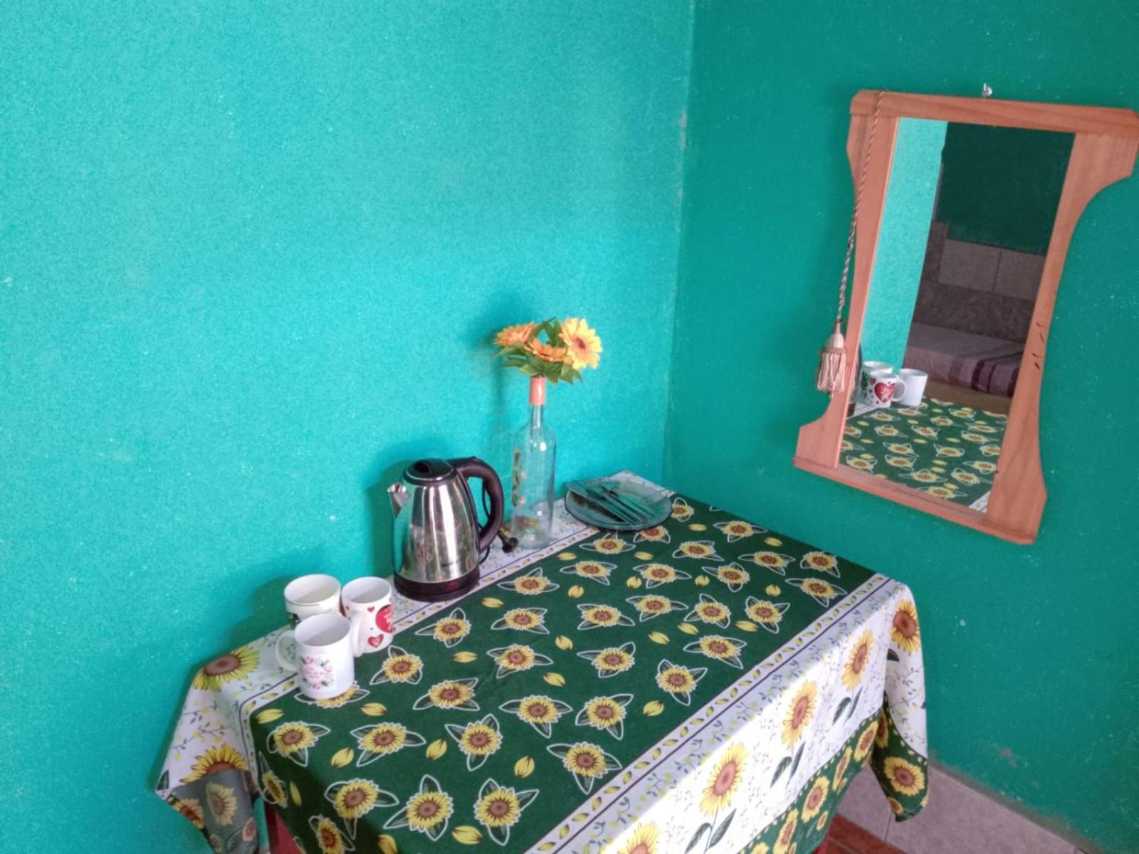 Hostel Loli Пуэрто-Игуасу Экстерьер фото